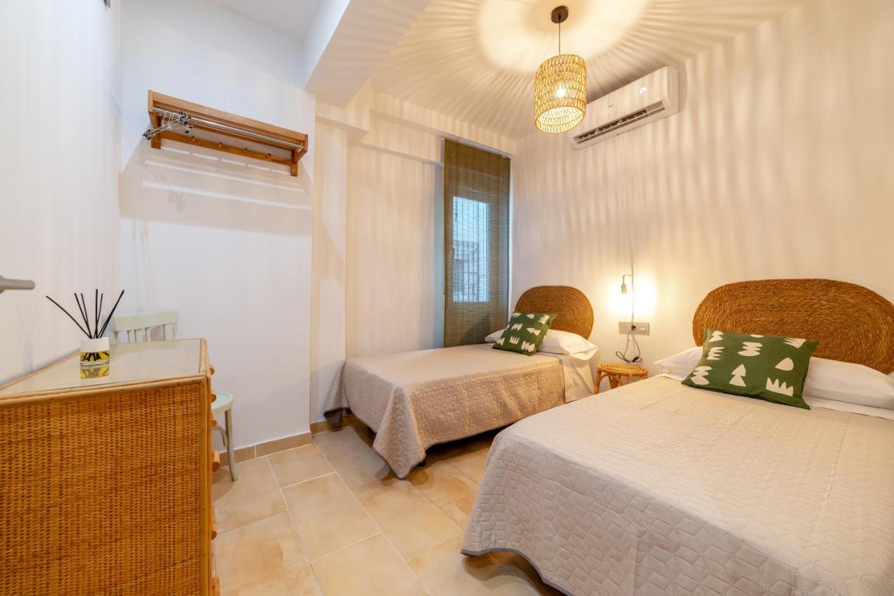 Apartamento Ronda Genil Con Parking Gratuito Granada Eksteriør billede